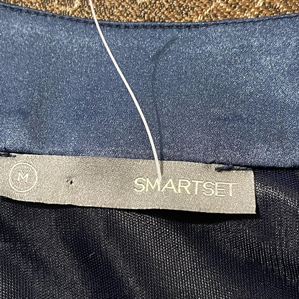 Smart Set Beautiful Top - Picture 6 of 8